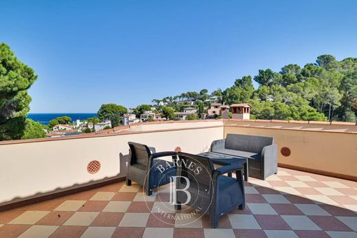 Villa a Pals, Girona