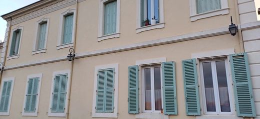 Appartementencomplex in Viviers, Ardèche