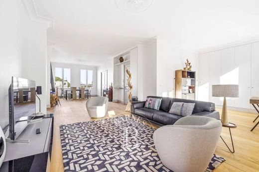 Apartment in Bordeaux, Gironde
