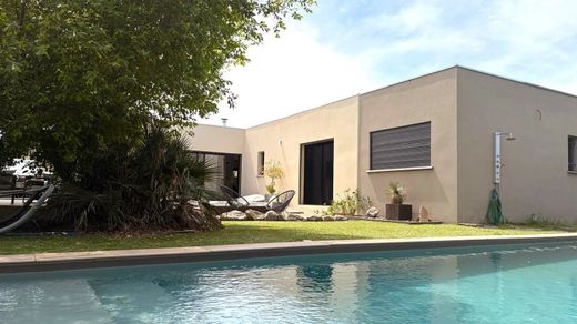 Luxury home in Gaillac, Tarn
