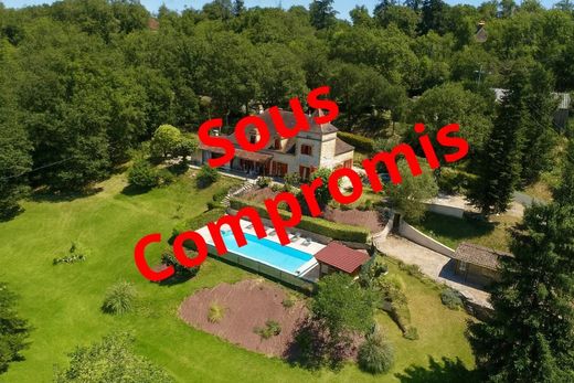 Luxury home in Cazals, Lot