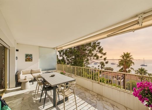 Daire Juan-les-Pins, Alpes-Maritimes