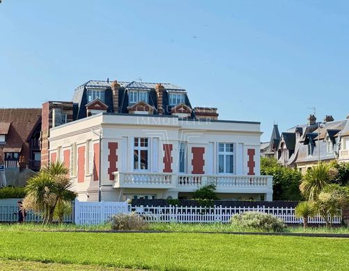Casa de lujo en Deauville, Calvados