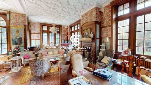 قلعة ﻓﻲ Montauban, Tarn-et-Garonne