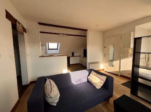 Apartment in Orléans, Loiret