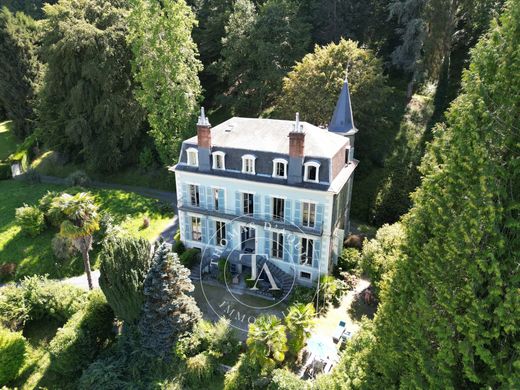 Maison de luxe à Bagnères-de-Bigorre, Hautes-Pyrénées