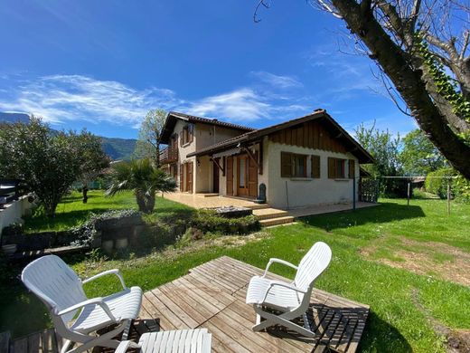 Luxury home in Voreppe, Isère