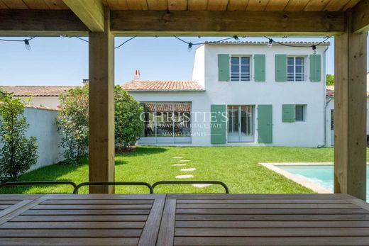 Luxury home in Sainte-Marie-de-Ré, Charente-Maritime