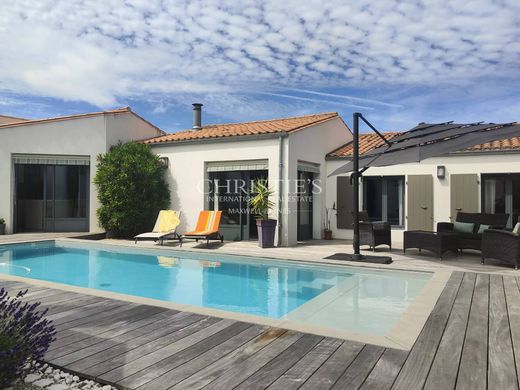 Luxus-Haus in La Flotte, Charente-Maritime