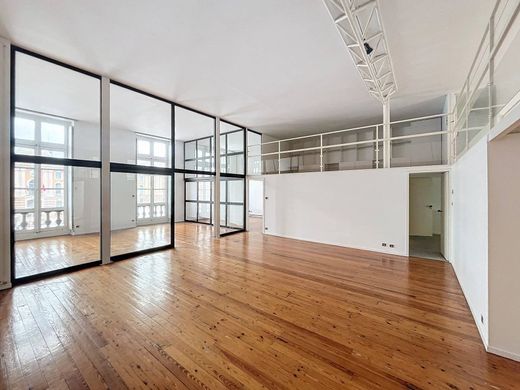 Apartment / Etagenwohnung in Toulouse, Haute-Garonne