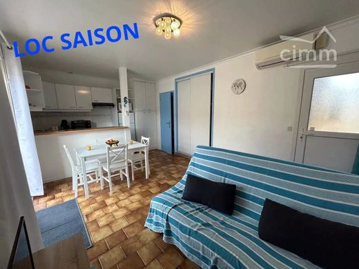 Valras-Plage, Héraultのアパートメント