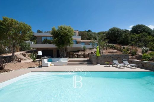 Villa in Sainte-Lucie de Porto-Vecchio, South Corsica