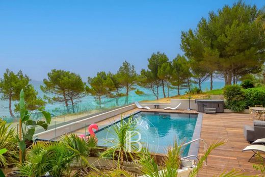 Villa in Carry-le-Rouet, Bouches-du-Rhône