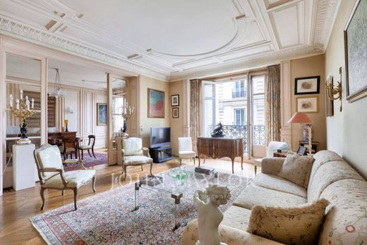 Apartment / Etagenwohnung in La Muette, Auteuil, Porte Dauphine, Paris