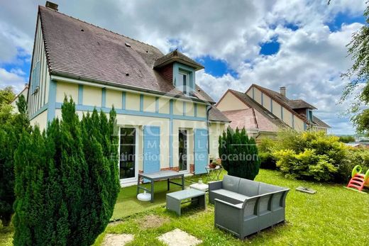 Luxus-Haus in Touques, Calvados