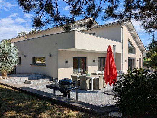 Casa de luxo - Charnay-lès-Mâcon, Saône-et-Loire