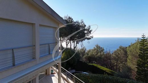 Villa in Roquebrune-Cap-Martin, Alpes-Maritimes