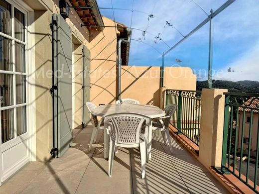 Apartment in Grimaud, Var