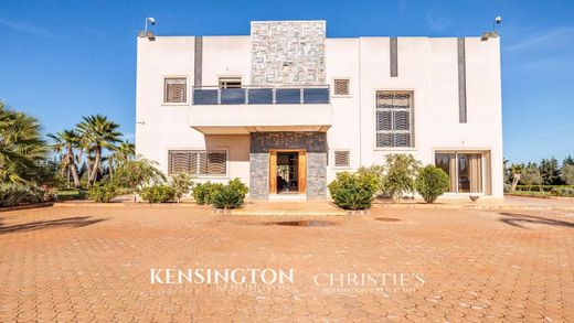 Villa for sale in Benslimane