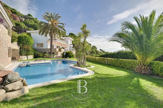 Luxury home in Cabrils, Province of Barcelona