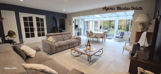 Luxury home in Wervicq-Sud, North