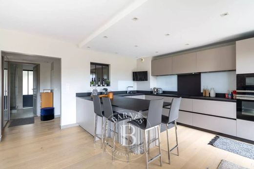 아파트 / Le Chesnay, Yvelines