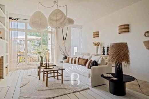 منزل ﻓﻲ بوردو, Gironde