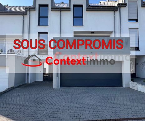 Luxury home in Hobscheid, Capellen