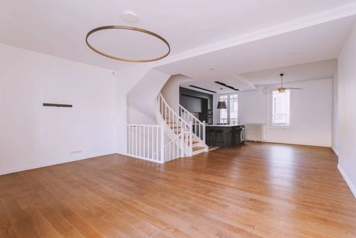 Luxury home in Vichy, Allier