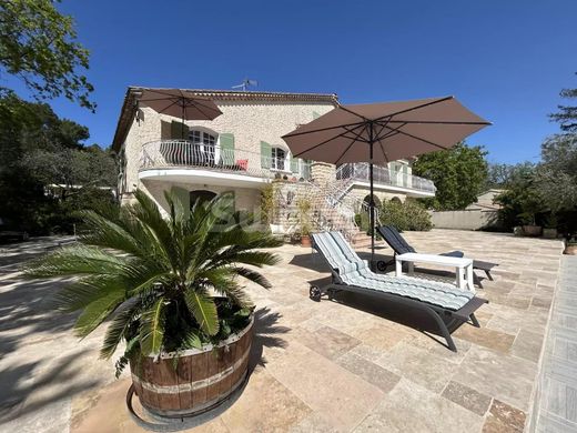 Luxus-Haus in Mornas, Vaucluse