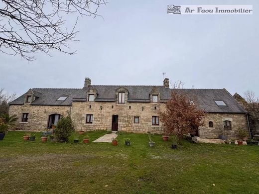 Luxury home in Combrit, Finistère