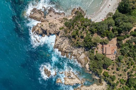 Villa in Sari-Solenzara, South Corsica