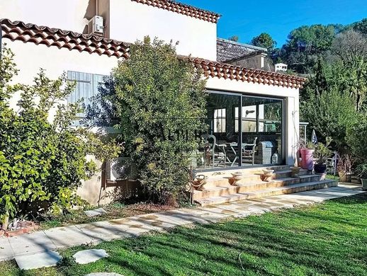 Villa in Saint-Paul-de-Vence, Alpes-Maritimes