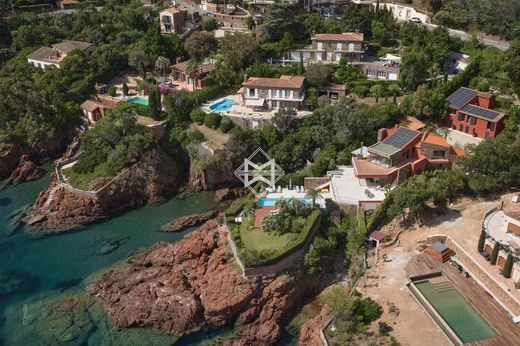 Maison de luxe à Théoule-sur-Mer, Alpes-Maritimes