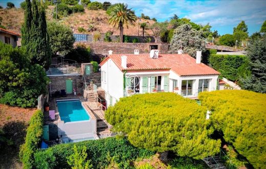 Luxury home in Collioure, Pyrénées-Orientales
