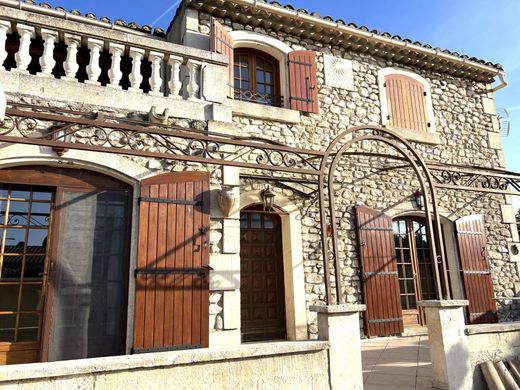 Casa di lusso a Saint-Rémy-de-Provence, Bocche del Rodano