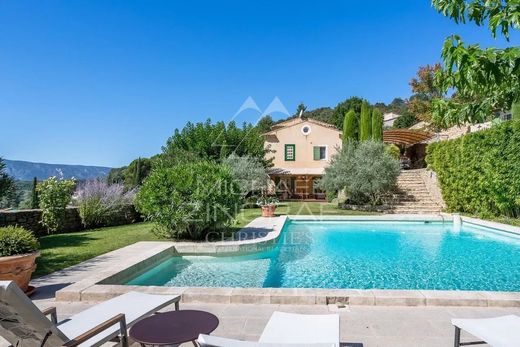 Luxury home in Goult, Vaucluse