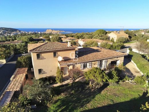 Luxe woning in Monticello, Upper Corsica