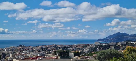 Grundstück in Le Cannet, Alpes-Maritimes