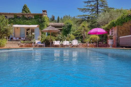 Luxury home in Châteauneuf-Grasse, Alpes-Maritimes