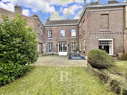 Luxury home in Douai, North