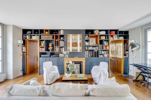 Apartment in Versailles, Yvelines