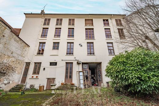 Luxury home in Houdan, Yvelines