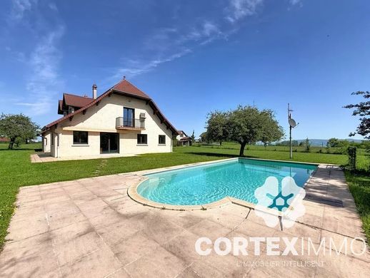 Luxury home in Les Abrets, Isère