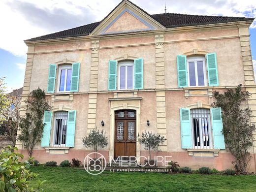 Casa de luxo - Saint-Alban-les-Eaux, Loire