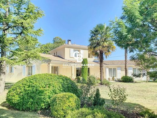 Πολυτελή κατοικία σε Chermignac, Charente-Maritime