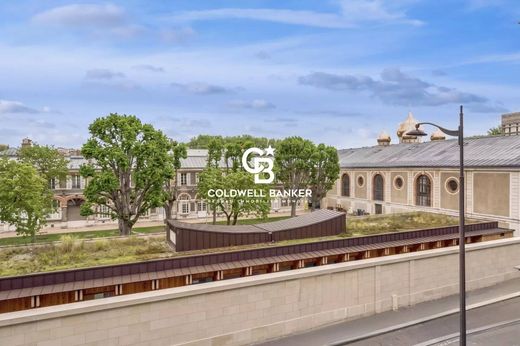 Piso / Apartamento en Tour Eiffel, Invalides – Ecole Militaire, Saint-Thomas d’Aquin, Paris
