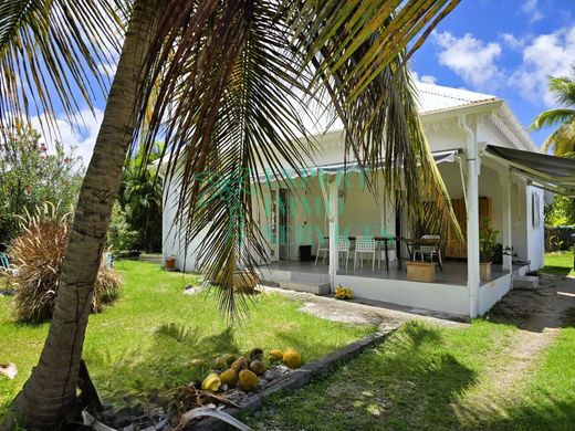 Villa in Capesterre-de-Marie-Galante, Guadeloupe