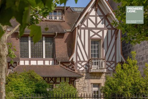 Luxury home in Bordeaux, Gironde