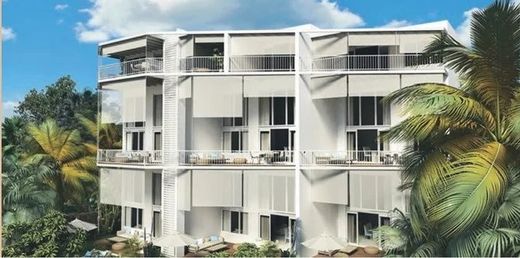 Apartment / Etagenwohnung in Grand Baie, Rivière du Rempart District